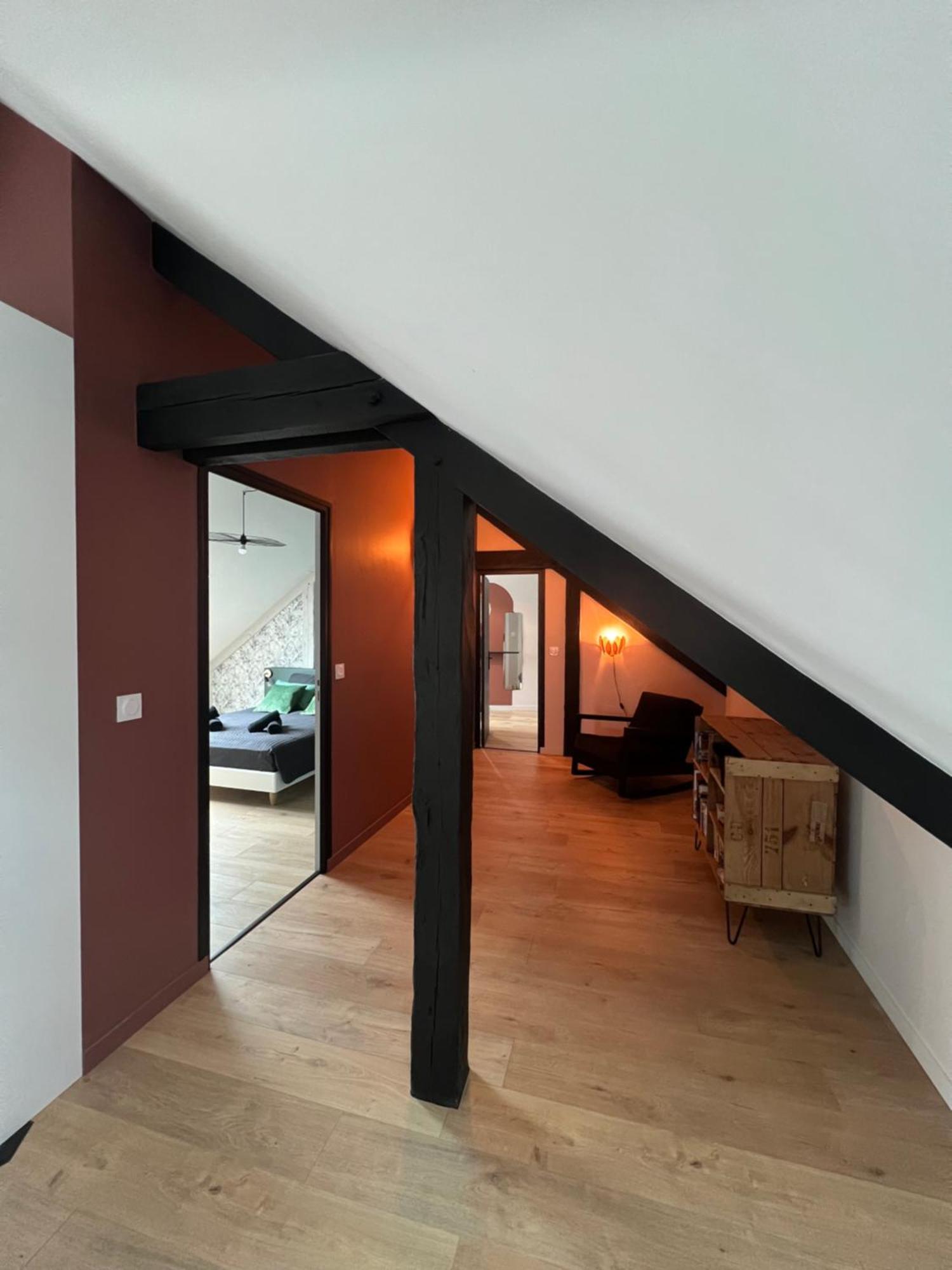 Appartement Spacieux Et Lumineux Proche Du Centre Historique Дол-де-Бретан Екстериор снимка